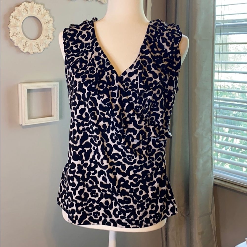 White House Black Market Scoop Neck  Blouse